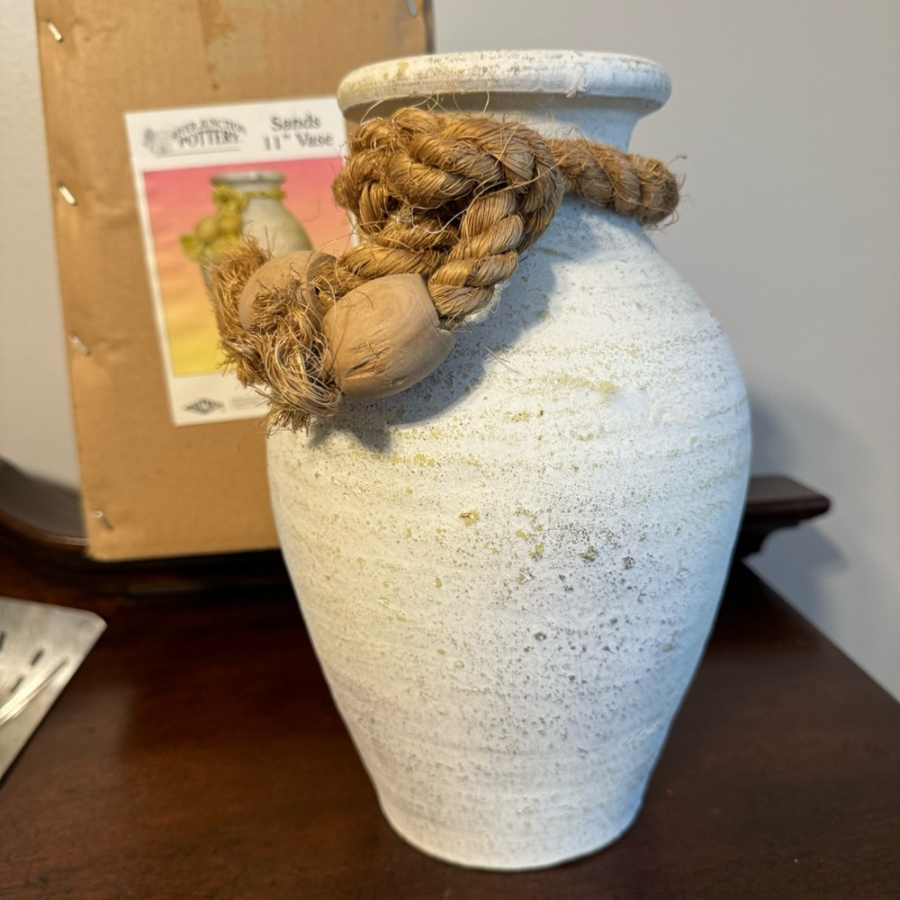 RIVER JUNCTION POTTERY - SANDS - 11” VASE - new in box